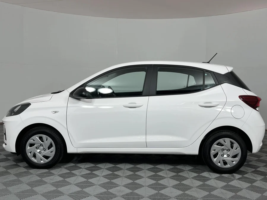 Used 2025 Hyundai Grand i10 1.2 Premium hatch - WeBuyCars Richmond