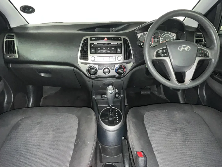 Used 2013 Hyundai i20 1.4 Fluid auto - WeBuyCars Montana