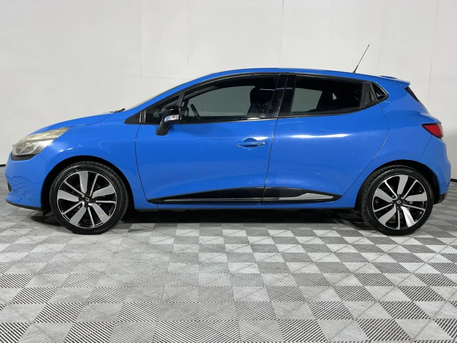 Used 2015 Renault Clio 66kW turbo Dynamique - WeBuyCars Montana