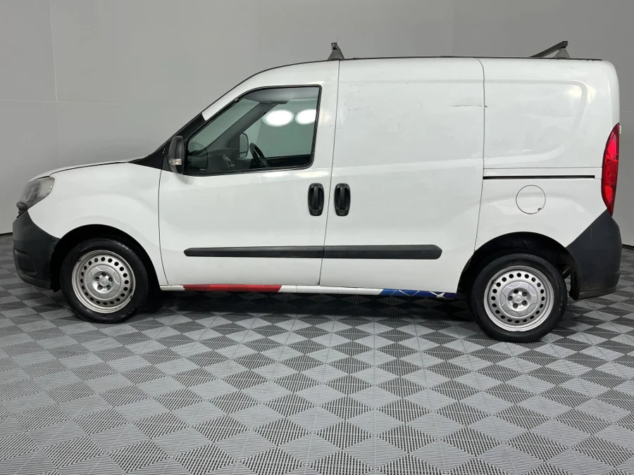 Used 2017 Fiat Doblo Cargo 1.4 panel van (aircon) - WeBuyCars Montana Used 2017 Fiat Doblo Cargo 1.4 panel van (aircon) - WeBuyCars Montana