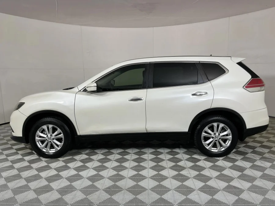 Used 2015 Nissan X-Trail 2.0 XE - WeBuyCars JHB South