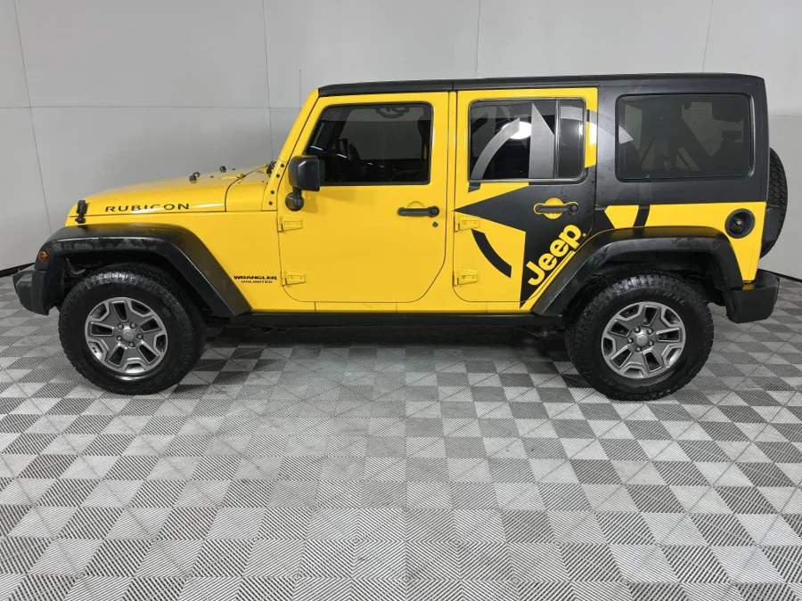 Used 2015 Jeep Wrangler Unlimited 3.6L Rubicon X - WeBuycars East London