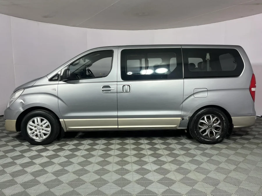 Used 2017 Hyundai H-1 2.5VGTi bus Elite 9-seater - WeBuyCars Rustenburg Used 2017 Hyundai H-1 2.5VGTi bus Elite 9-seater - WeBuyCars Rustenburg