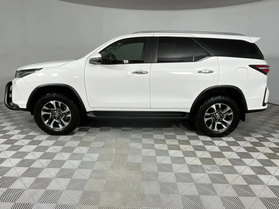 Used 2025 Toyota Fortuner 2.4GD-6 4x4 - WeBuyCars Silverlakes