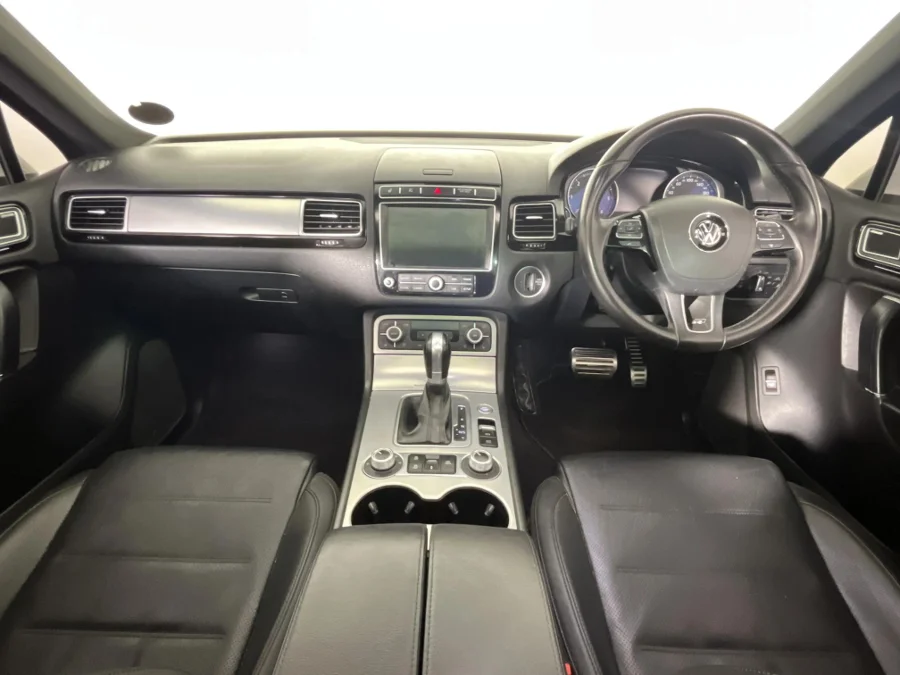 Used 2017 Volkswagen Touareg V6 TDI Luxury - WeBuyCars Montana