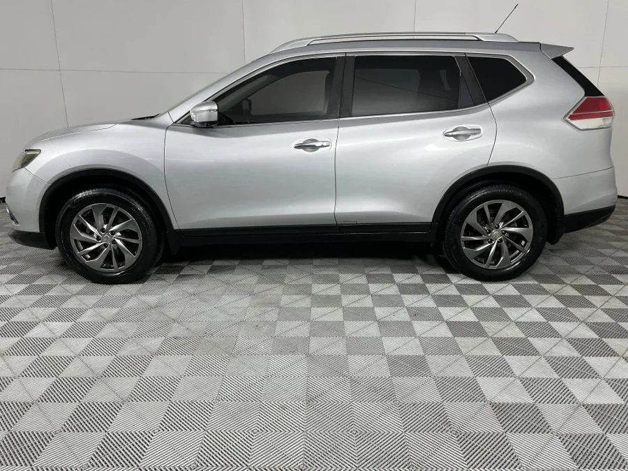 Used 2016 Nissan X-Trail 2.5 4x4 SE - WeBuycars East London