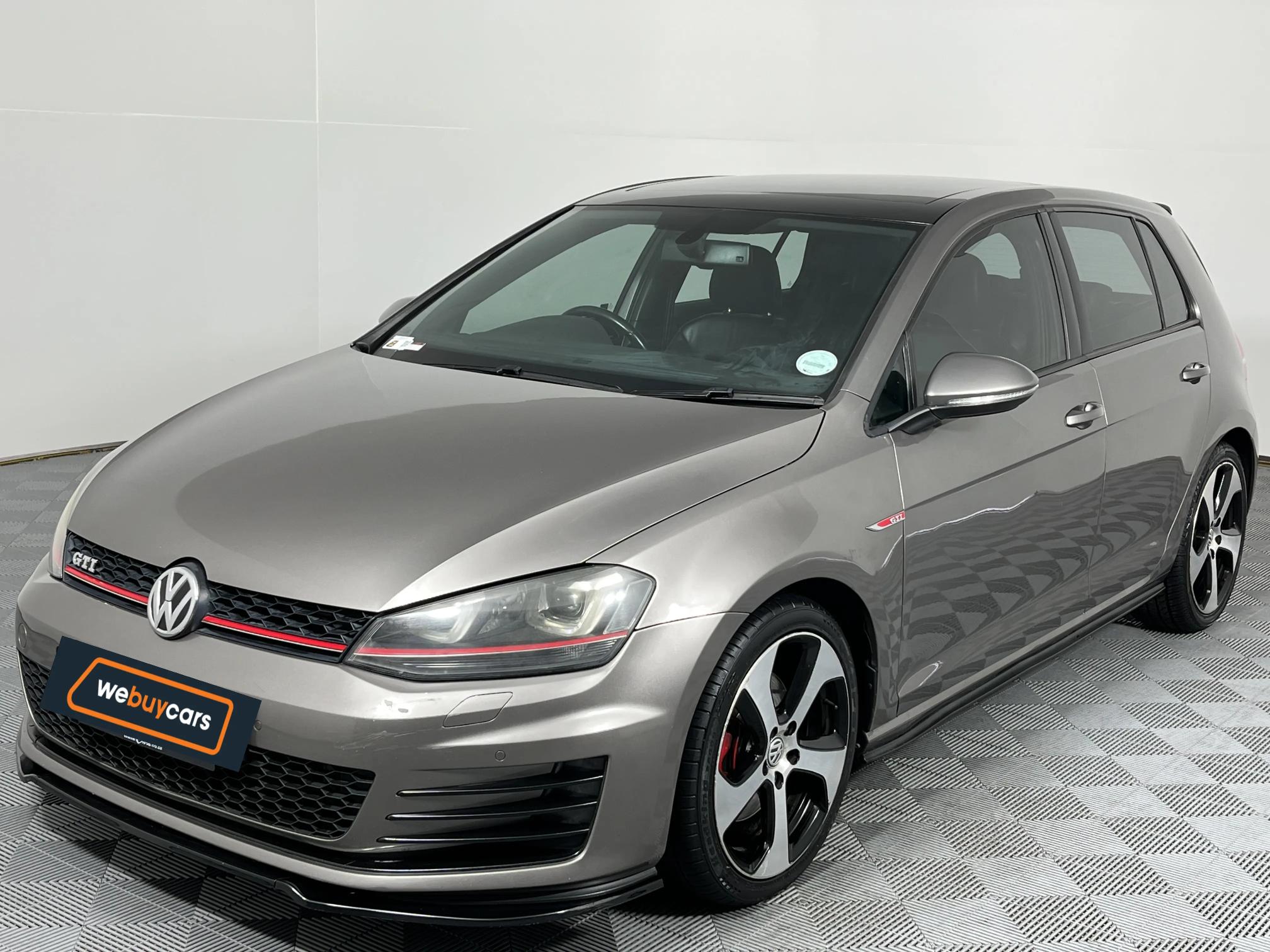 Used 2016 Volkswagen Golf GTI auto