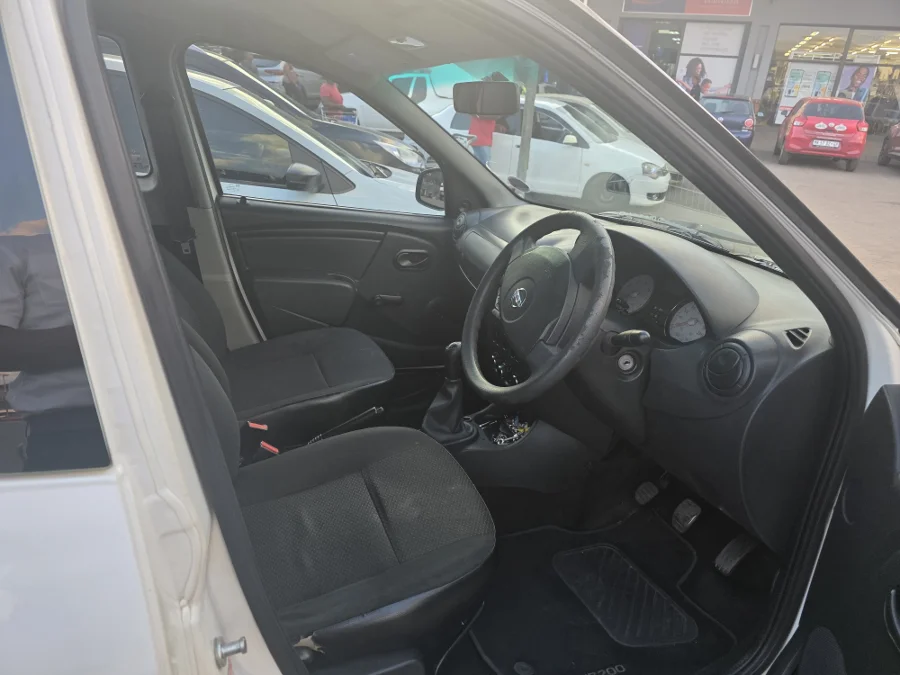 Used 2019 Nissan NP200 1.6i (aircon) safety pack - Private Seller Used 2019 Nissan NP200 1.6i (aircon) safety pack - Private Seller
