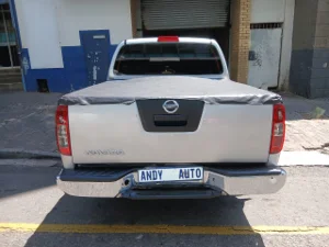 Used 2012 Nissan Navara 2.5dCi double cab LE