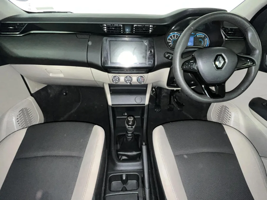 Used 2024 Renault Triber 1.0 Dynamique - WeBuyCars Durban