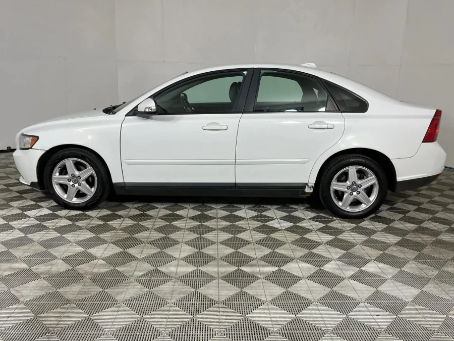 Used 2010 Volvo S40 2.0 Powershift - WeBuyCars George Used 2010 Volvo S40 2.0 Powershift - WeBuyCars George