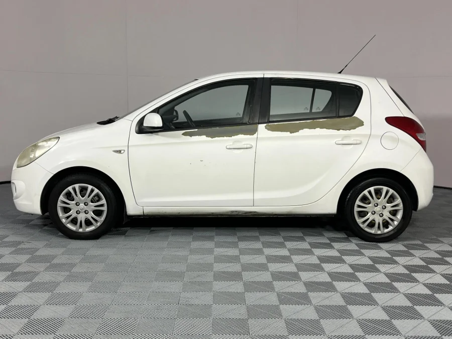 Used 2011 Hyundai i20 1.6 Remix - WeBuyCars Lansdowne
