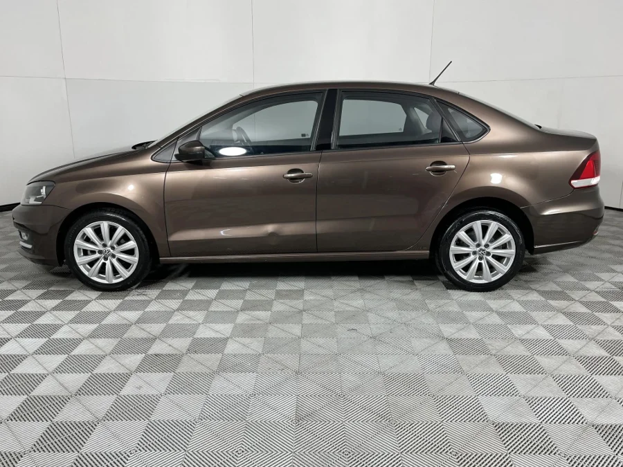 Used 2016 Volkswagen Polo sedan 1.4 Comfortline - WeBuycars East London