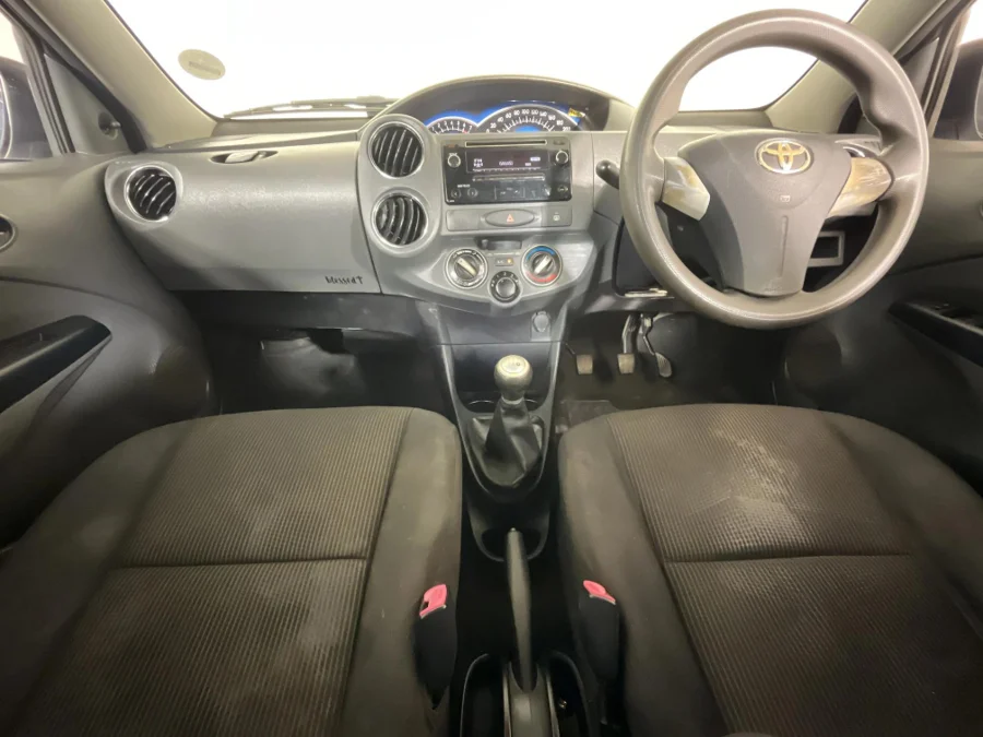 Used 2015 Toyota Etios sedan 1.5 Sprint - WeBuyCars Riverhorse