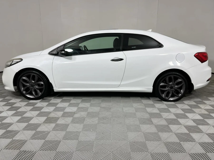 Used 2014 Kia Cerato Koup 1.6T auto - WeBuyCars Gqeberha