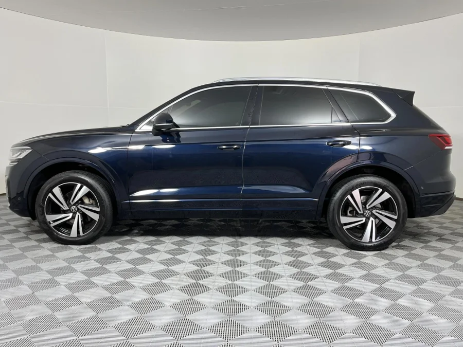 Used 2021 Volkswagen Touareg V6 TDI Executive R-Line - WeBuyCars Montana