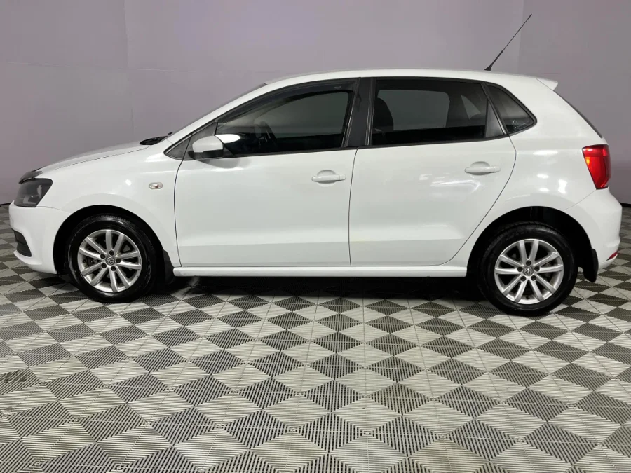 Used 2018 Volkswagen Polo Vivo hatch 1.6 Highline - WeBuyCars Durban