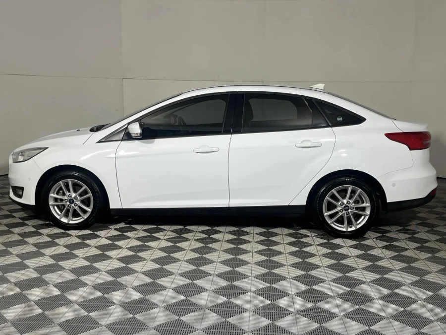 Used 2018 Ford Focus sedan 1.0T Trend - WeBuyCars Germiston Used 2018 Ford Focus sedan 1.0T Trend - WeBuyCars Germiston