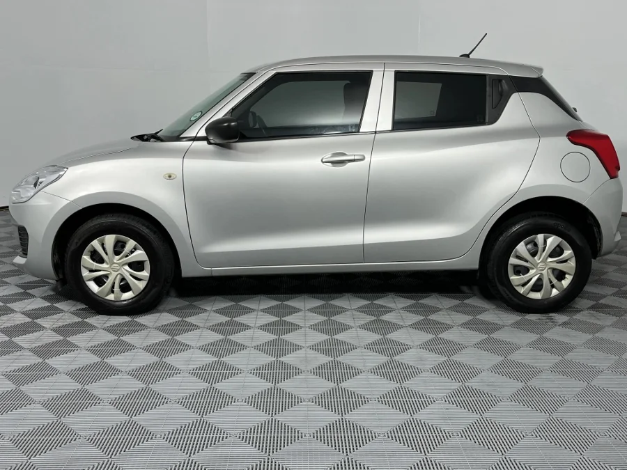 Used 2022 Suzuki Swift 1.2 GA - WeBuyCars Lansdowne