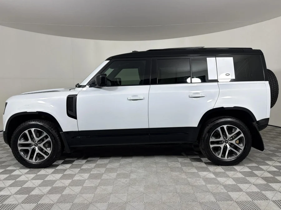 Used 2021 Land Rover Defender 110 D300 X-Dynamic HSE - WeBuyCars Vereeniging