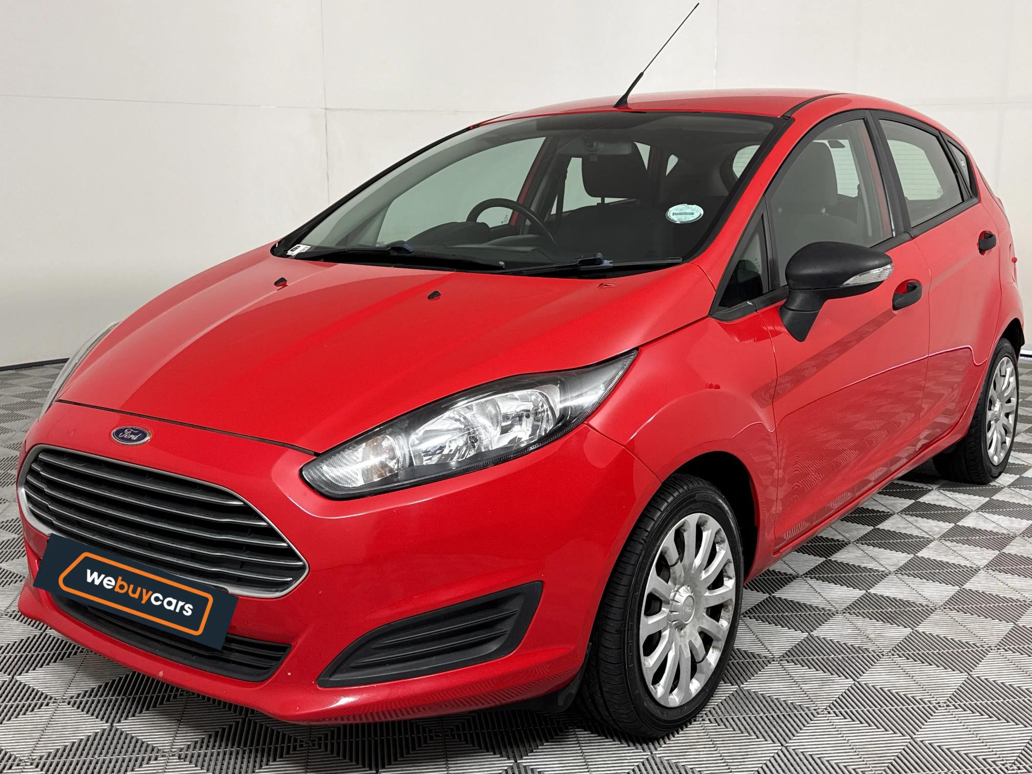 Used 2015 Ford Fiesta 5-door 1.4 Ambiente