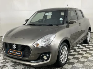 Used 2021 Suzuki Swift 1.2 GLX auto Used 2021 Suzuki Swift 1.2 GLX auto