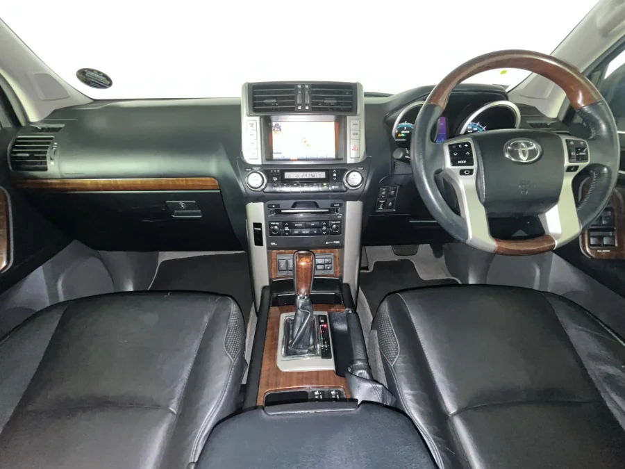 Used 2010 Toyota Land Cruiser Prado 3.0DT VX - WeBuyCars Durban