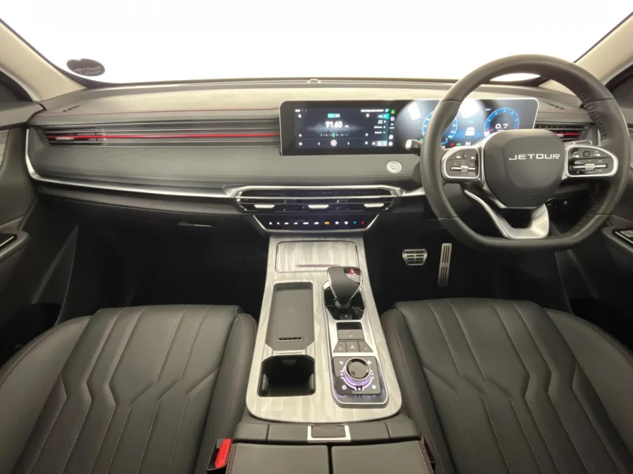 Used 2025 Jetour Dashing 1.5T Deluxe - WeBuycars East London