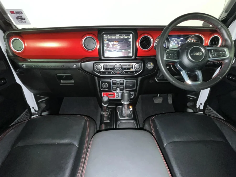 Used 2024 Jeep Wrangler Unlimited 3.6 Rubicon - WeBuyCars JHB South