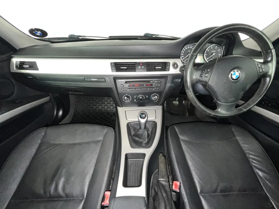 Used 2010 BMW 3 Series 320i Innovations - WeBuyCars Durban