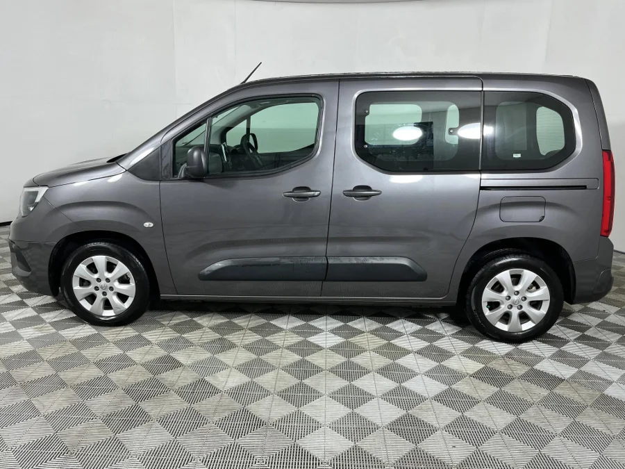 Used 2022 Opel Combo Life 1.6TD Enjoy - WeBuyCars George