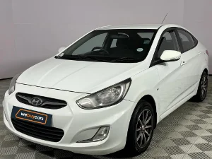 Used 2012 Hyundai Accent sedan 1.6 Fluid