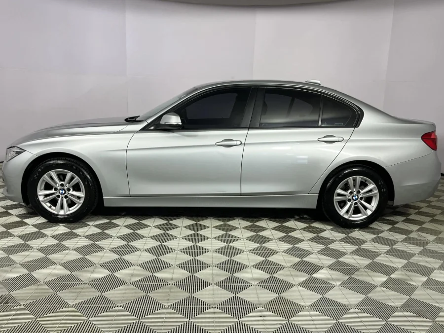 Used 2019 BMW 3 Series 320i sports-auto - WeBuyCars Durban Used 2019 BMW 3 Series 320i sports-auto - WeBuyCars Durban