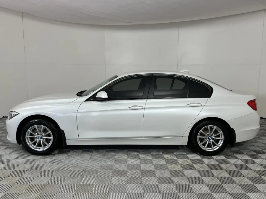 Used 2013 BMW 3 Series 320d sports-auto - WeBuyCars Mbombela
