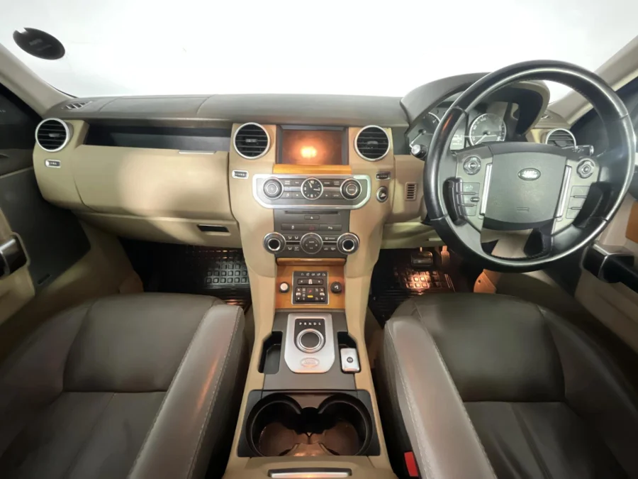 Used 2013 Land Rover Discovery SDV6 HSE - WeBuyCars Lansdowne