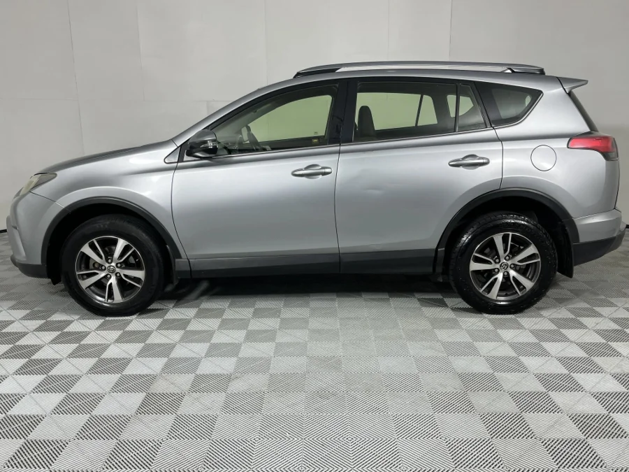 Used 2018 Toyota RAV4 2.0 GX auto - WeBuyCars Gqeberha