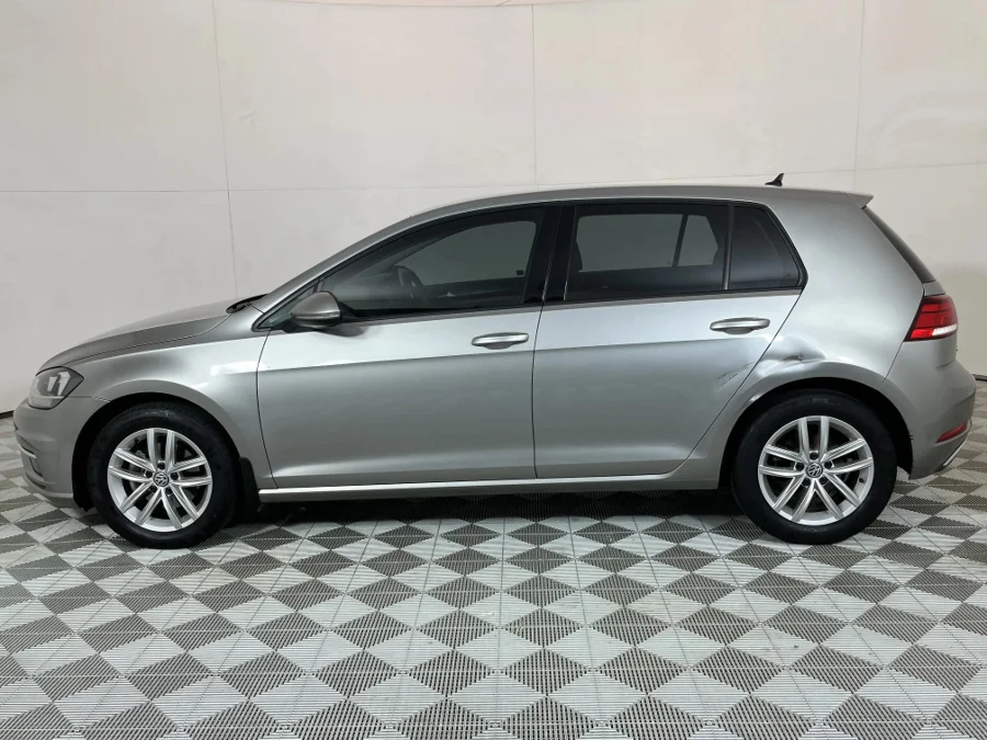 Used 2017 Volkswagen Golf 1.4TSI Comfortline auto - WeBuyCars JHB South