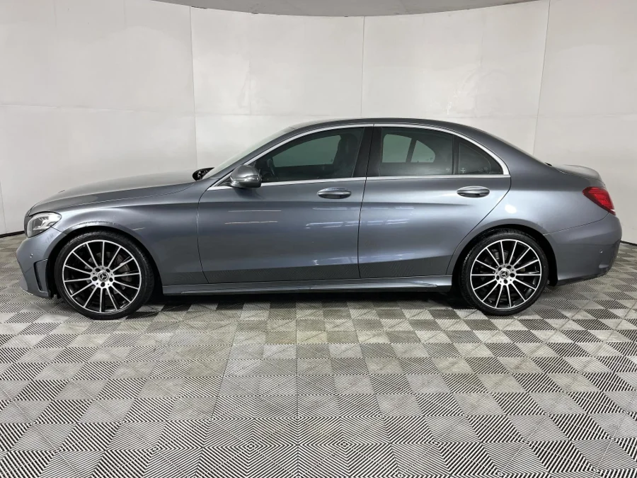 Used 2019 Mercedes-Benz C-Class C180 Avantgarde - WeBuyCars The Dome
