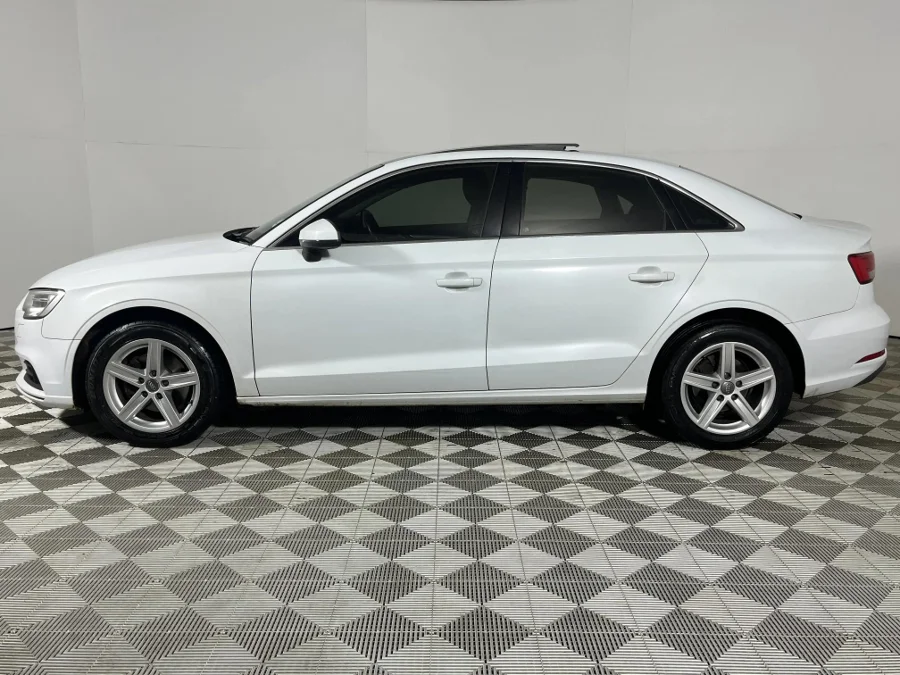 Used 2019 Audi A3 sedan 30TFSI S line - WeBuyCars Silverlakes Used 2019 Audi A3 sedan 30TFSI S line - WeBuyCars Silverlakes
