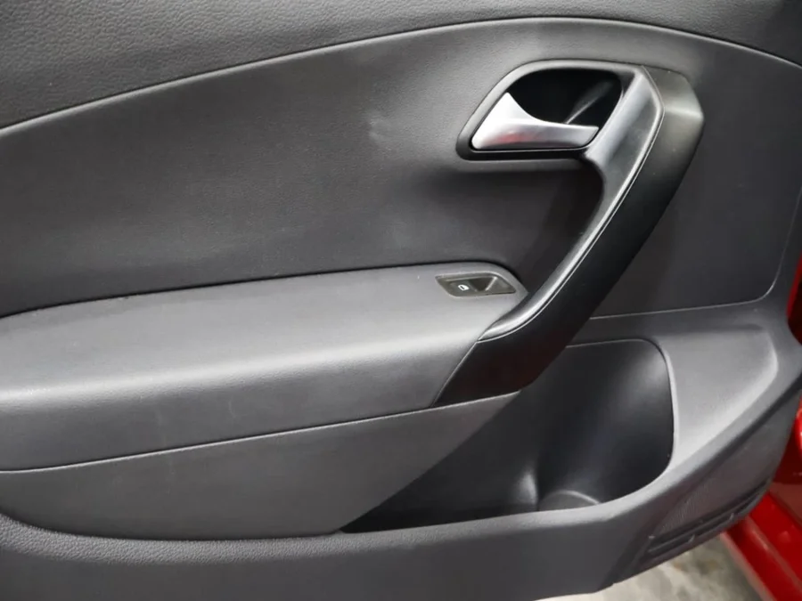 Used 2025 Volkswagen Polo Vivo hatch 1.4 Life - ICar Gezina