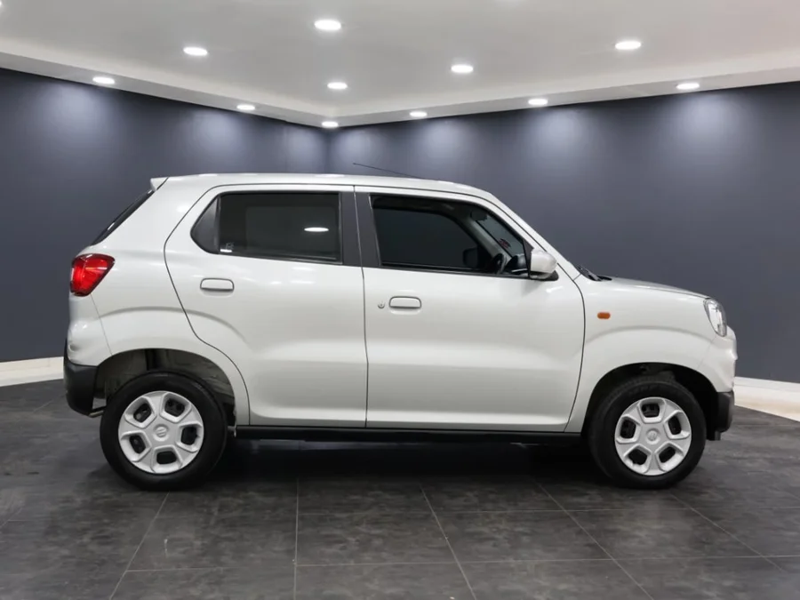 Used 2024 Suzuki S-Presso 1.0 GL auto - ICar Gezina