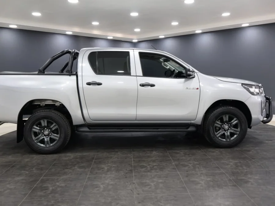 Used 2021 Toyota Hilux 2.4GD-6 double cab Raider manual - ICar Gezina