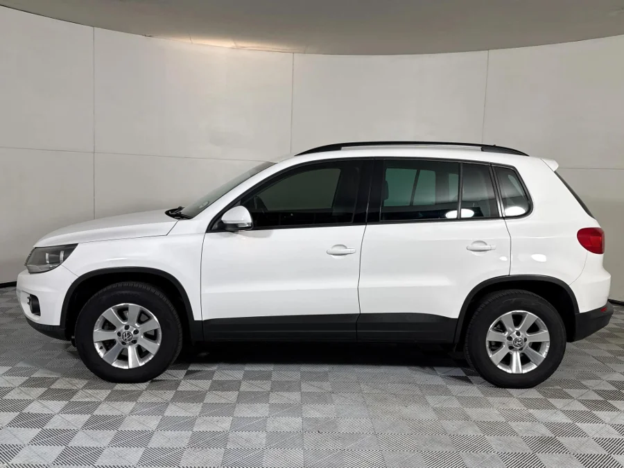 Used 2012 Volkswagen Tiguan 2.0TDI 4Motion Track&Field - WeBuyCars Midstream