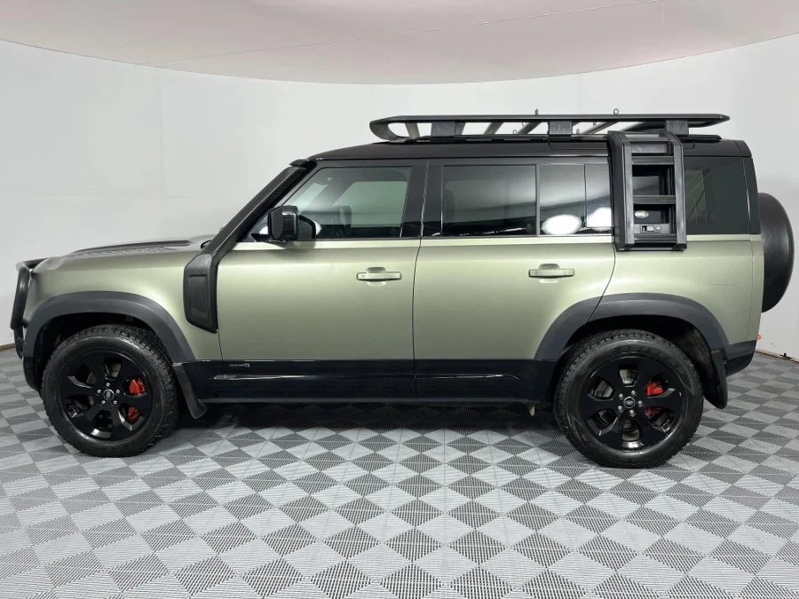 Used 2021 Land Rover Defender 110 D300 X - WeBuyCars Lansdowne