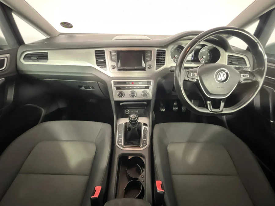 Used 2015 Volkswagen Golf SV 1.4TSI Comfortline - WeBuyCars Brackenfell Cape Town