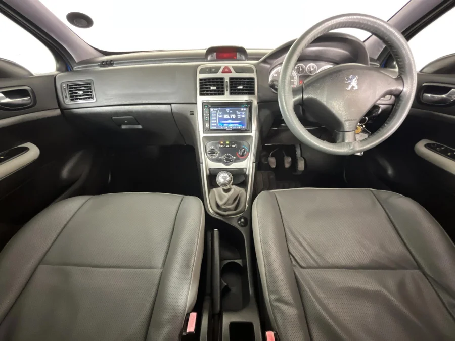 Used 2005 Peugeot 307 1.6 estate XR - WeBuyCars Riverhorse