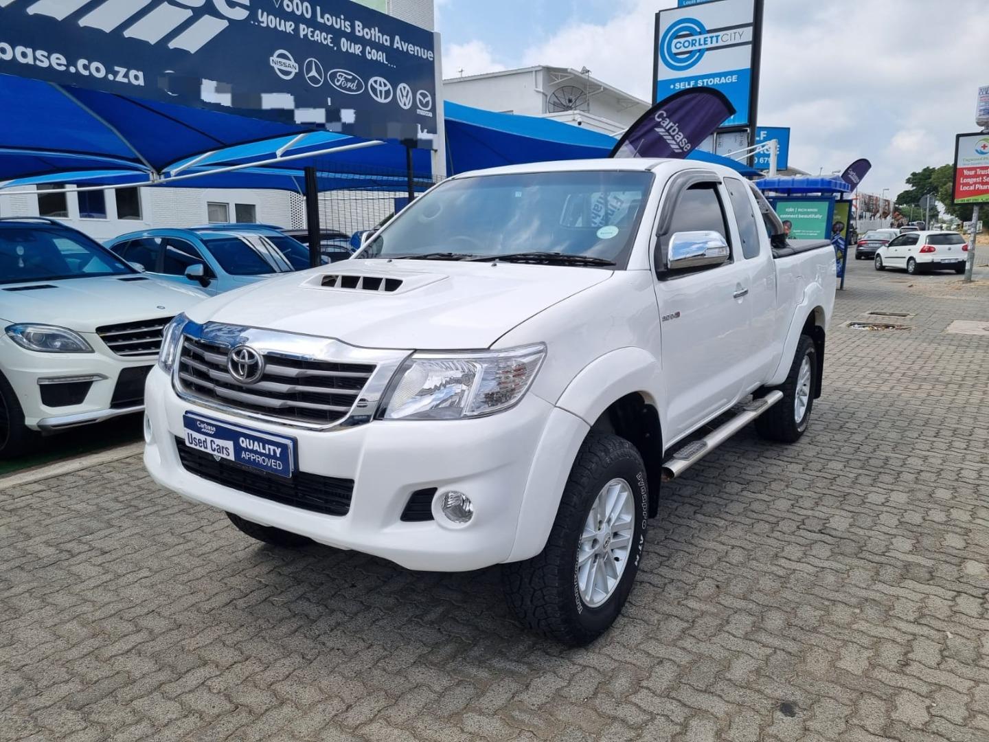 Used 2013 Toyota Hilux 3.0D-4D Xtra cab 4x4 Raider Dakar edition