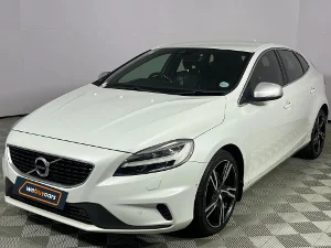 Used 2017 Volvo V40 T3 R-Design