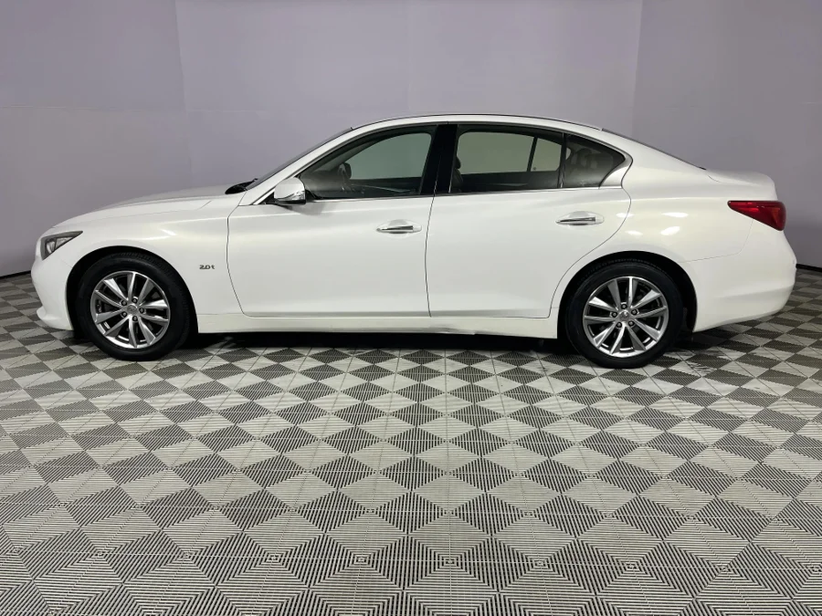 Used 2016 Infiniti Q50 2.0T Premium - WeBuyCars The Dome