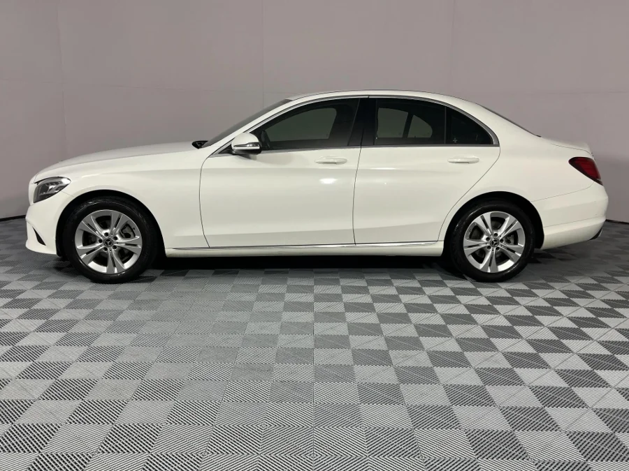 Used 2018 Mercedes-Benz C-Class C180 Avantgarde - WeBuyCars Lansdowne